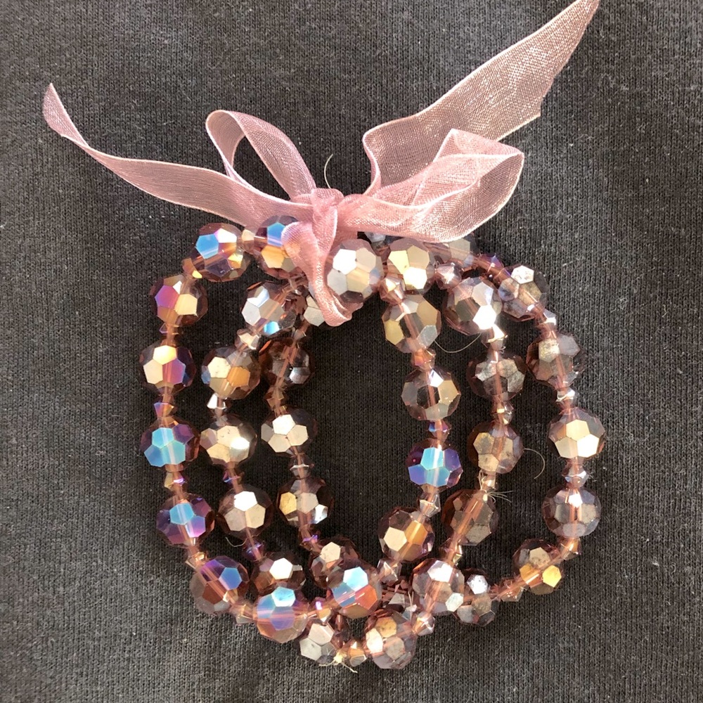 Beaded bracelets. Pink.